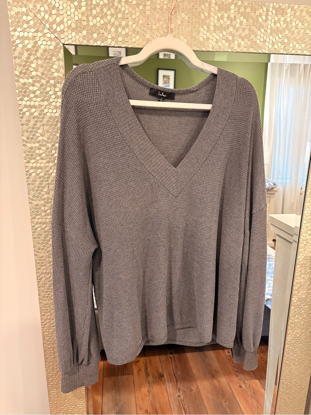 Lulu's Gray V-Neck Waffle Knit Sweater